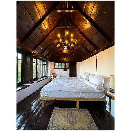 Mulberry House Hotel Almora Exterior photo
